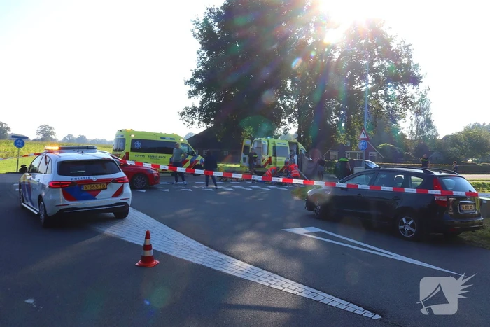 Wielrenner geschept door auto, traumateam ingezet