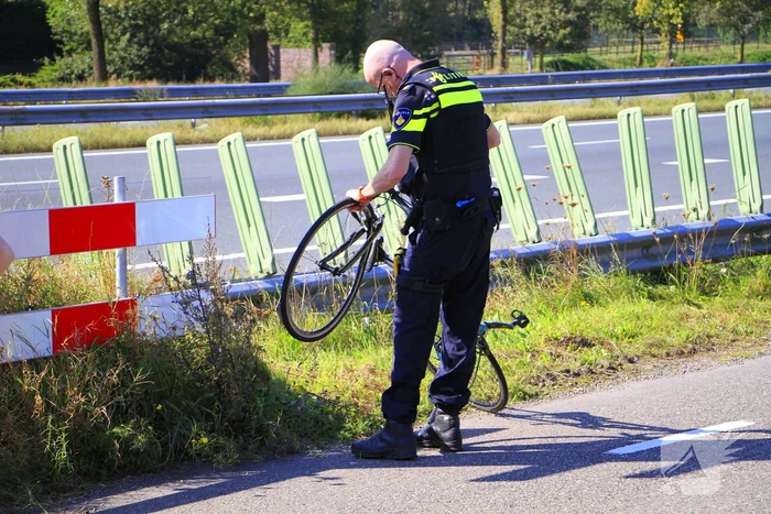 Wielrenfiets gebroken na ongeval met motor