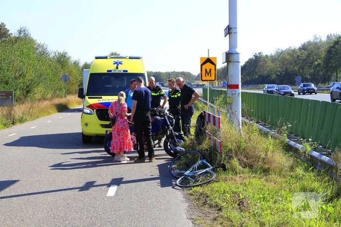 Wielrenfiets gebroken na ongeval met motor