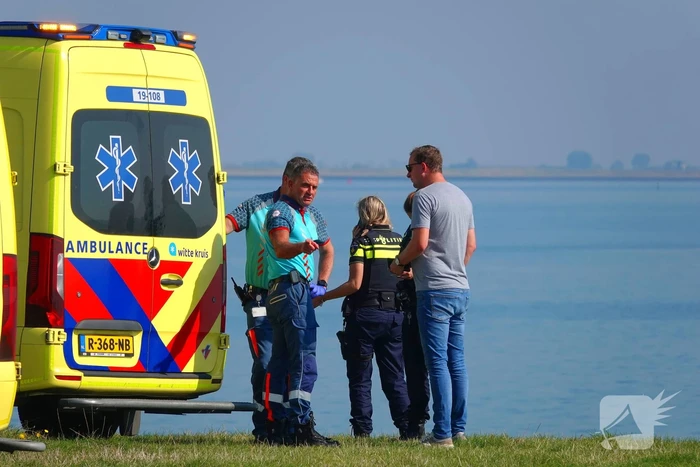 Duikers onwel geworden in water