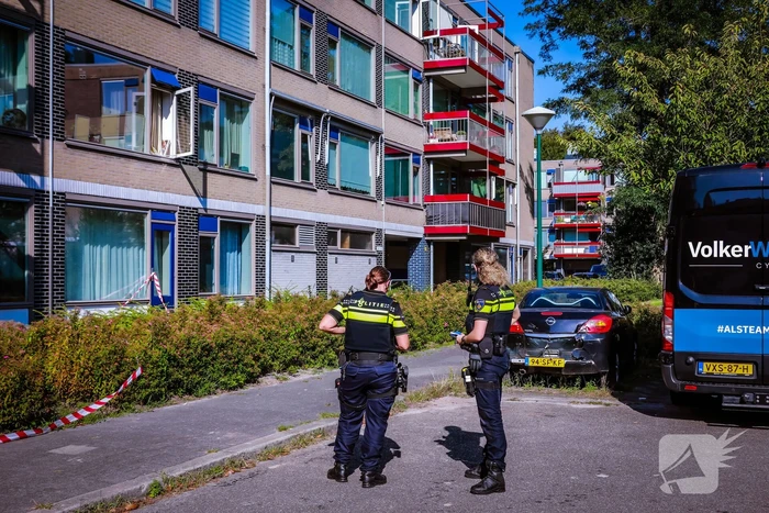 Overleden persoon aangetroffen in woning na gaslekkage