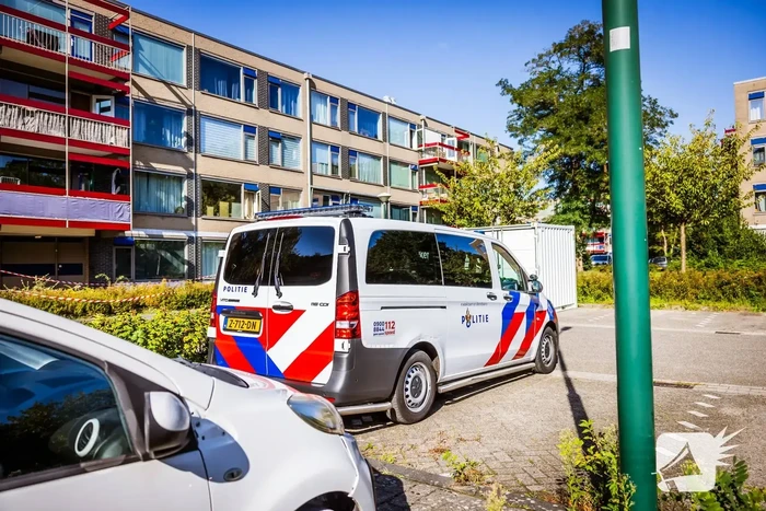 Overleden persoon aangetroffen in woning na gaslekkage