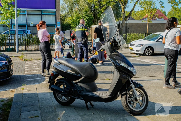 Scooterrijder ten val na uitwijkmanoeuvre