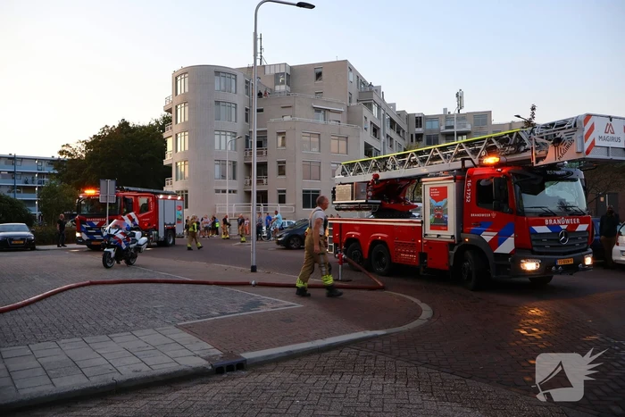 Barbecue op balkon zorgt voor inzet brandweer