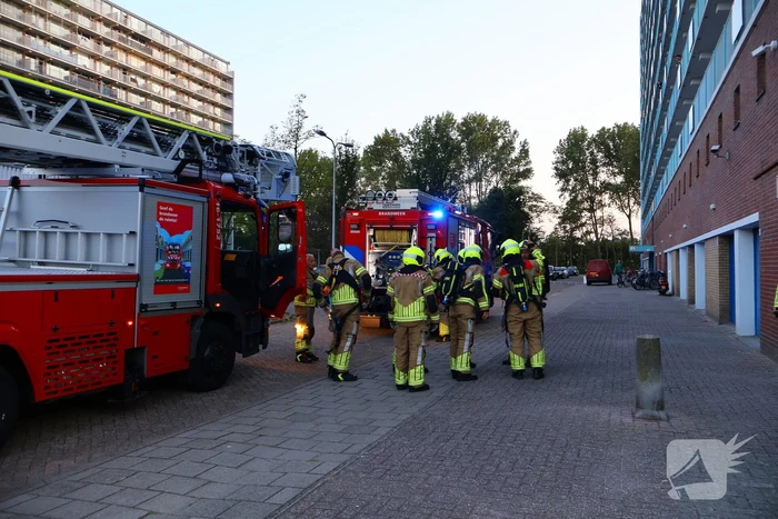 Barbecue op balkon zorgt voor inzet brandweer