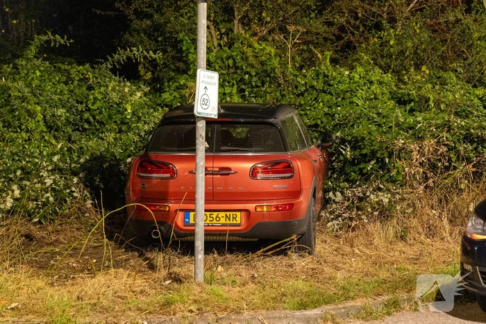 Minderjarige botst met personenauto tijdens joyride