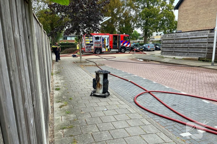 Veel rookontwikkeling bij schuurbrand