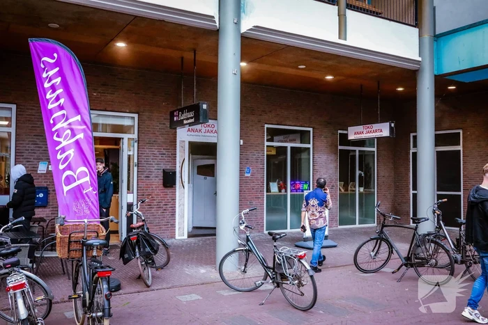 Veel rook bij brand in afhaalrestaurant