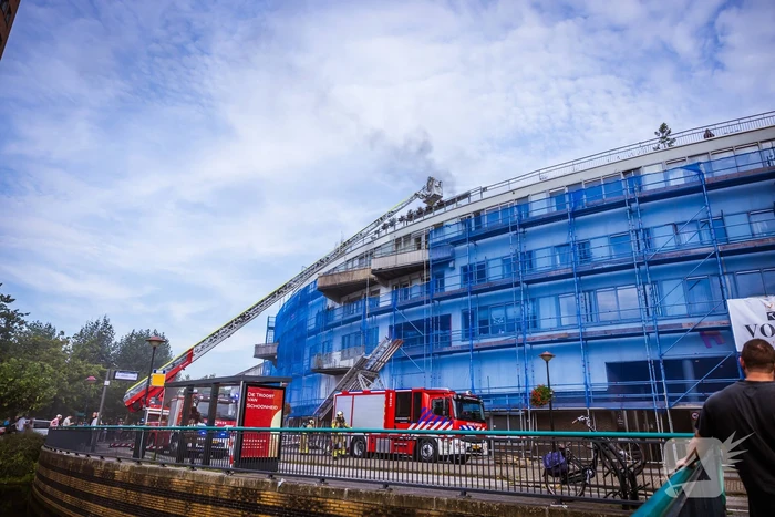 Veel rook bij brand in afhaalrestaurant