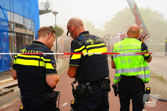 Veel rook bij brand in afhaalrestaurant
