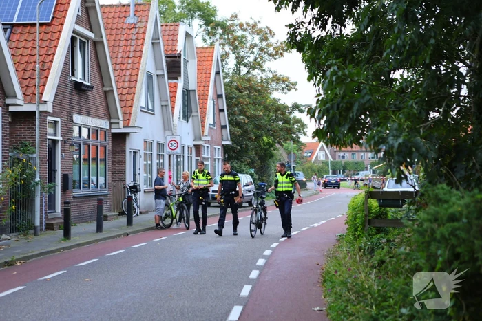 Fietser zwaargewond bij aanrijding met personenauto