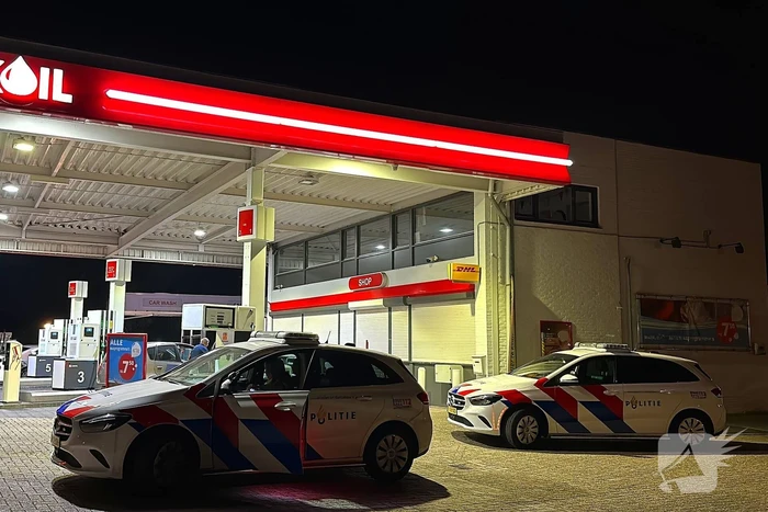 Overval op tankstation, dader vlucht weg