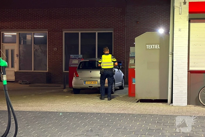 Overval op tankstation, dader vlucht weg
