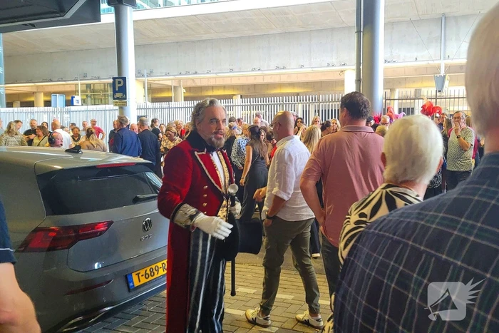 Evacuatie bij musical Moulin Rouge! met Carlo Boszhard na brandalarm