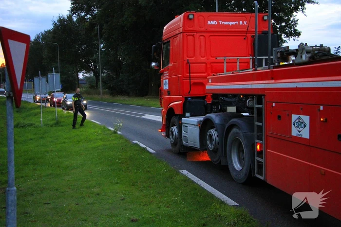 Scooterrijder gewond bij aanrijding op rotonde