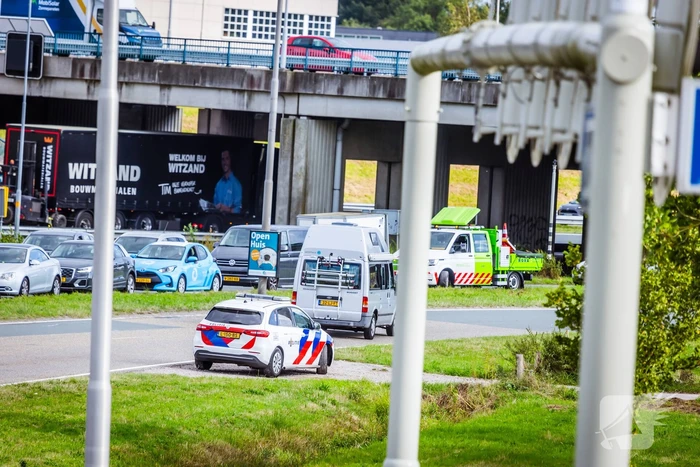 Verkeersdrukte na botsing op kruising