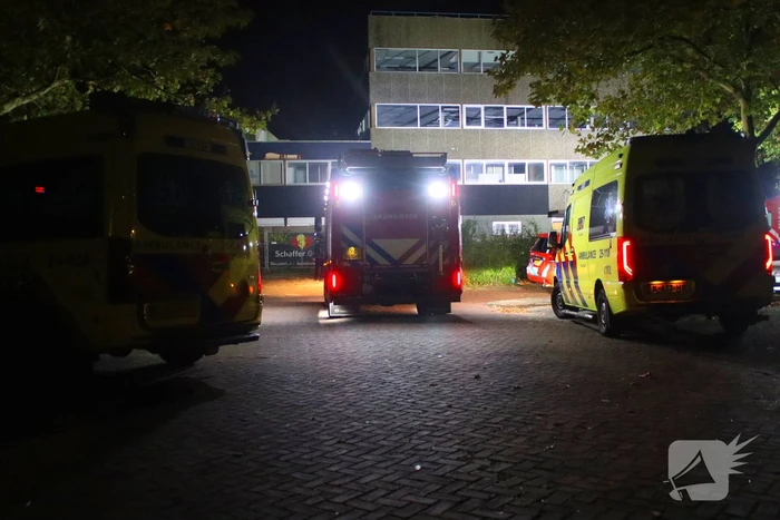 Ernstig gewonde na meterslange val in liftschacht