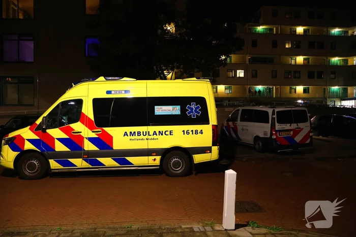 Waterschade op twee etages na lopende kraan