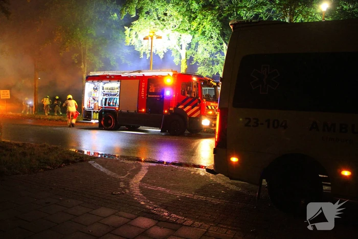 Brandweer zet meerdere eenheden in bij woningbrand