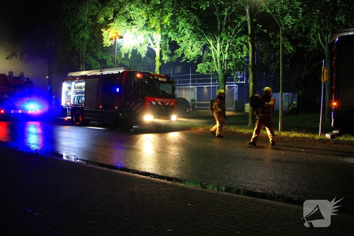 Brandweer zet meerdere eenheden in bij woningbrand