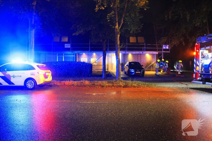 Brandweer zet meerdere eenheden in bij woningbrand