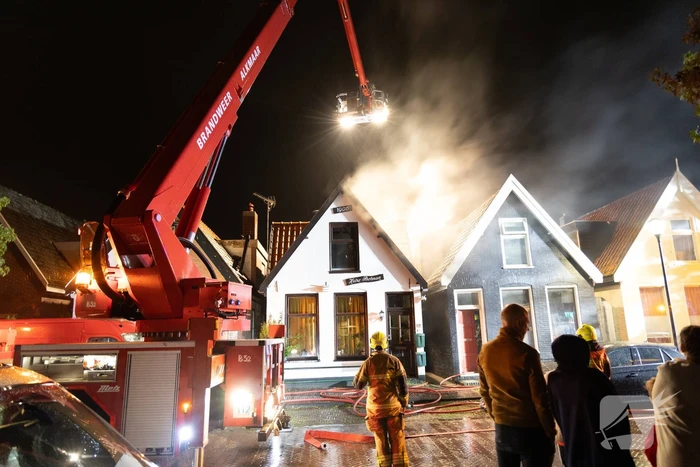 Zware schade na uitslaande brand in woning