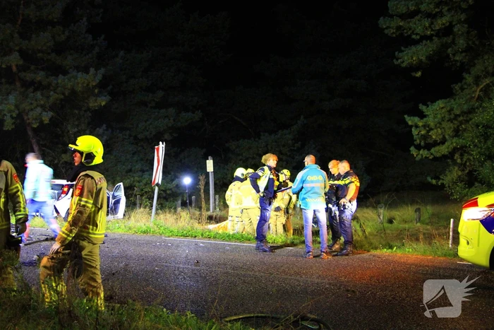 Meerdere gewonden na frontale botsing tussen auto's