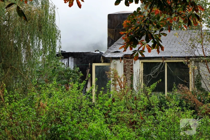 Uitslaande brand in leegstaand pand