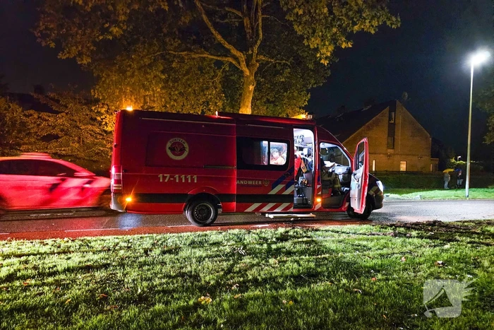 Zoekactie nadat auto in sloot belandt