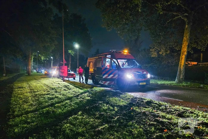 Zoekactie nadat auto in sloot belandt