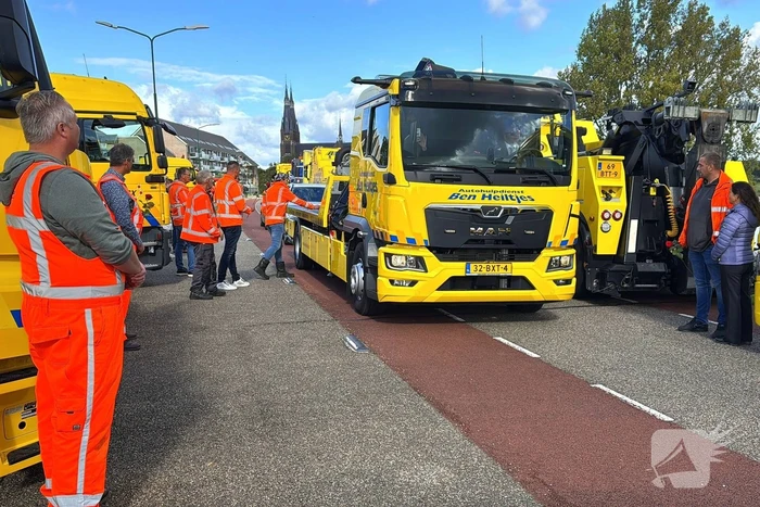 Waardig afscheid van directeur van autohulpdienst