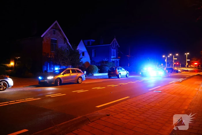Twee politieauto's beschadigd na achtervolging