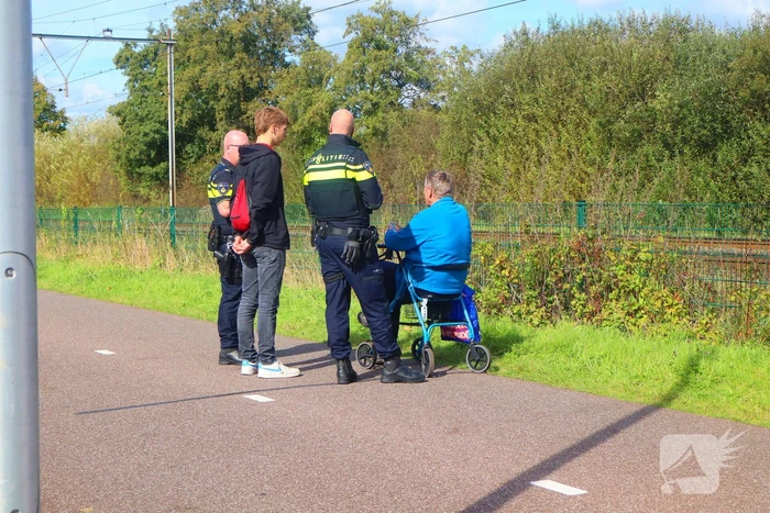Man achter rollator aangereden door fietser