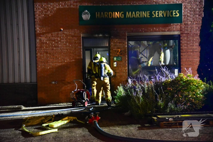 Brand zorgt voor veel rookontwikkeling