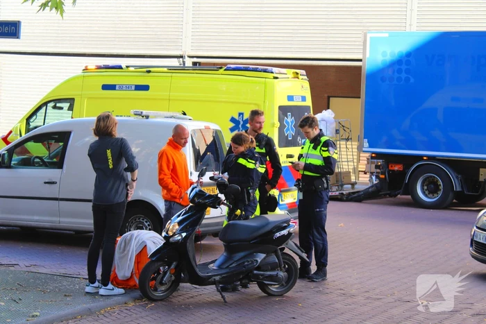 Scooterrijder aangereden door automobilist