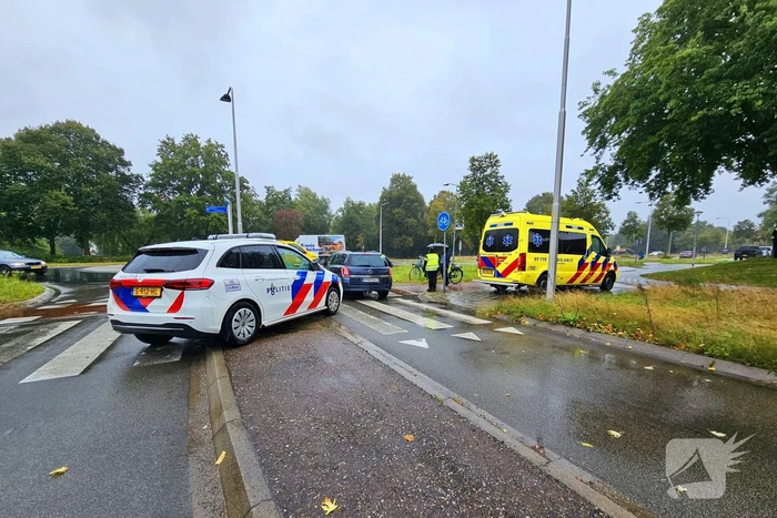 Opnieuw fietser geschept bij rotonde