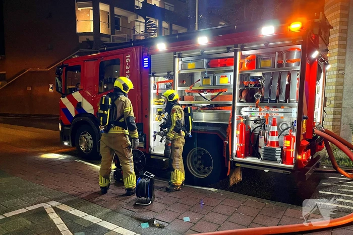 Brandweer ingezet voor brand in kelderbox