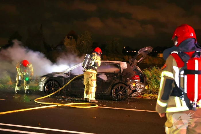 Verdachte geur eindigt in autobrand