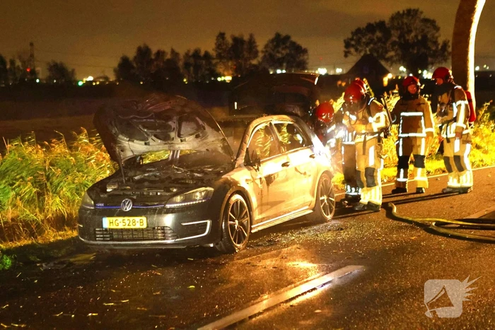 Verdachte geur eindigt in autobrand