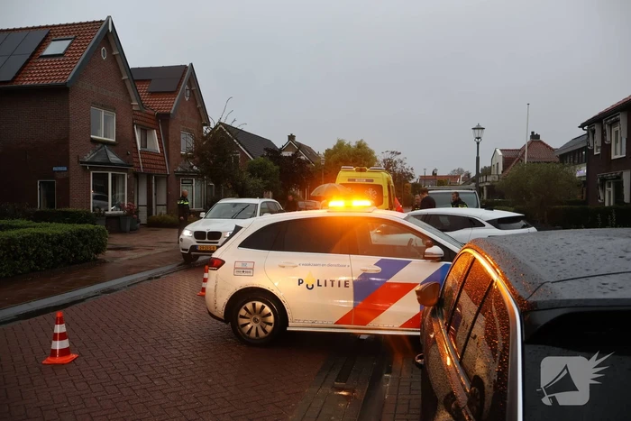 Automobilist ziet scooterrijdster over het hoofd