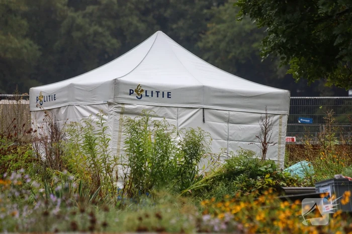 Lichaam gevonden in Beatrixpark, politie doet onderzoek