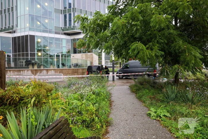 Lichaam gevonden in Beatrixpark, politie doet onderzoek