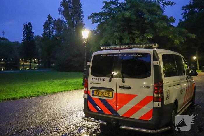 Politie treft kogelhuls aan in park