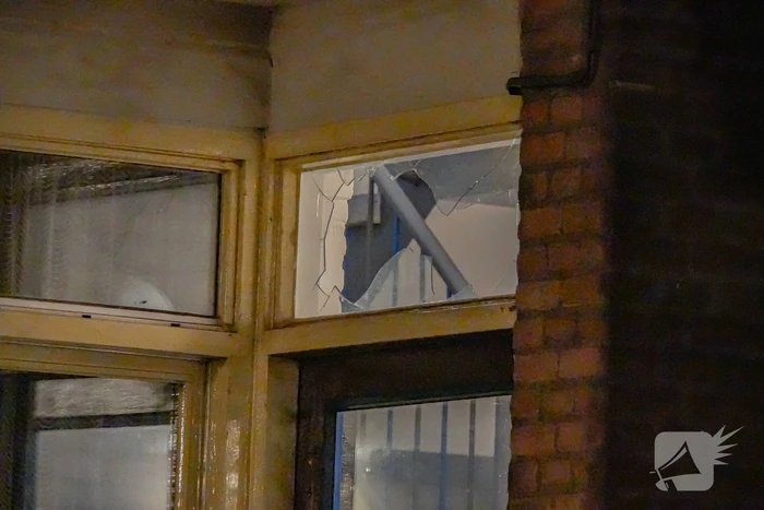 Meerdere ruiten gesprongen bij explosie