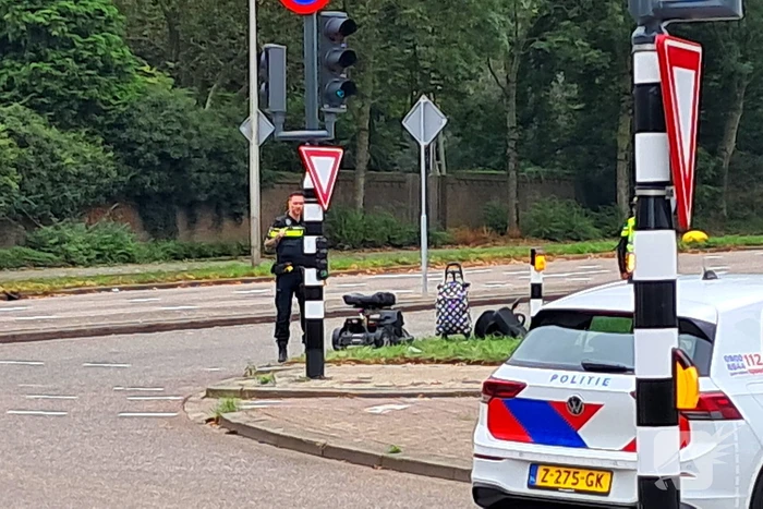 Vrachtwagenchauffeur rijdt vrouw aan