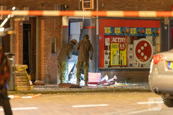 Ravage na plofkraak, daders voortvluchtig