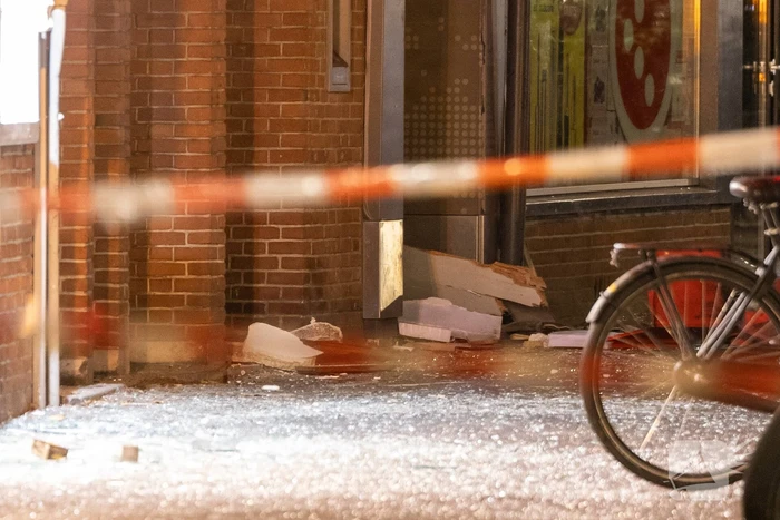 Ravage na plofkraak, daders voortvluchtig