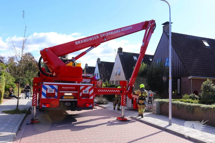 Brandweer heeft schoorsteenbrand snel onder controle