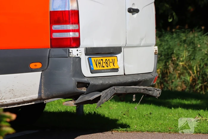 Drie voertuigen betrokken bij kettingbotsing