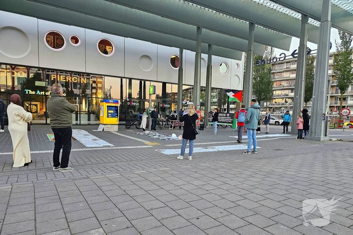 Free Palestina demonstratie nabij station